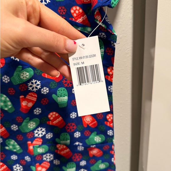 NEW scrub top bundle sz M - Picture 6 of 6